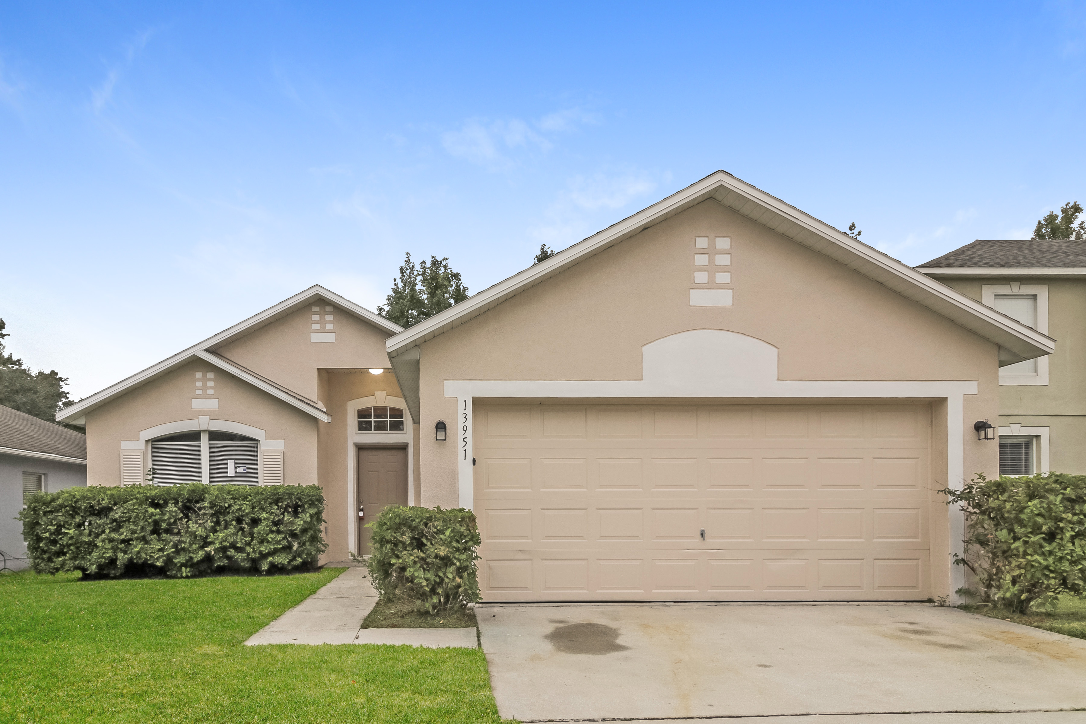 13951 Econ Woods Ln Orlando, FL 32826